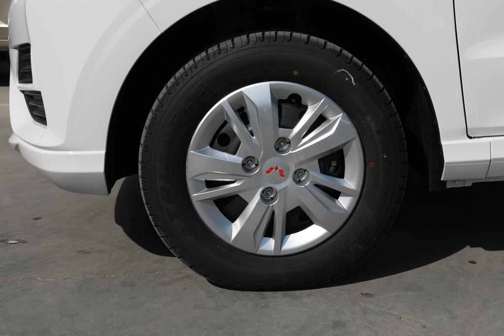 Wuling Rims Wuling God Car is well-known, after-sales control Shuangliu, the owner ...