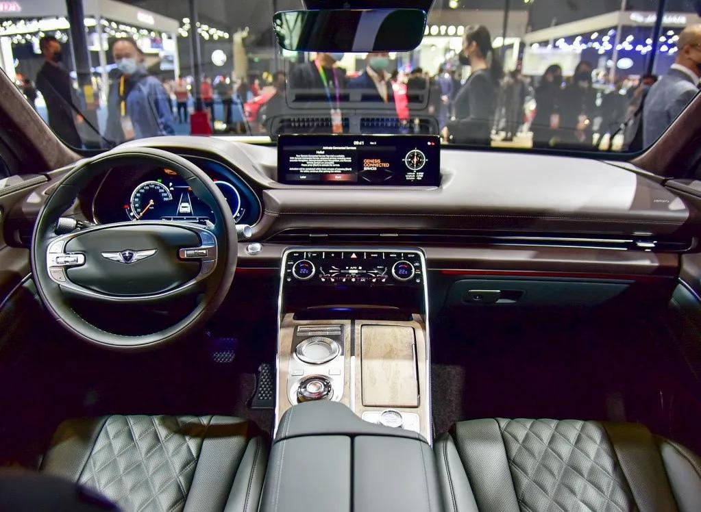 Redefine Korean luxury SUV!Genesis GV80 iNEWS