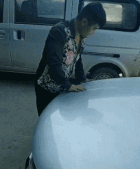 搞笑动图：这吃相，萌的不要不要的了！