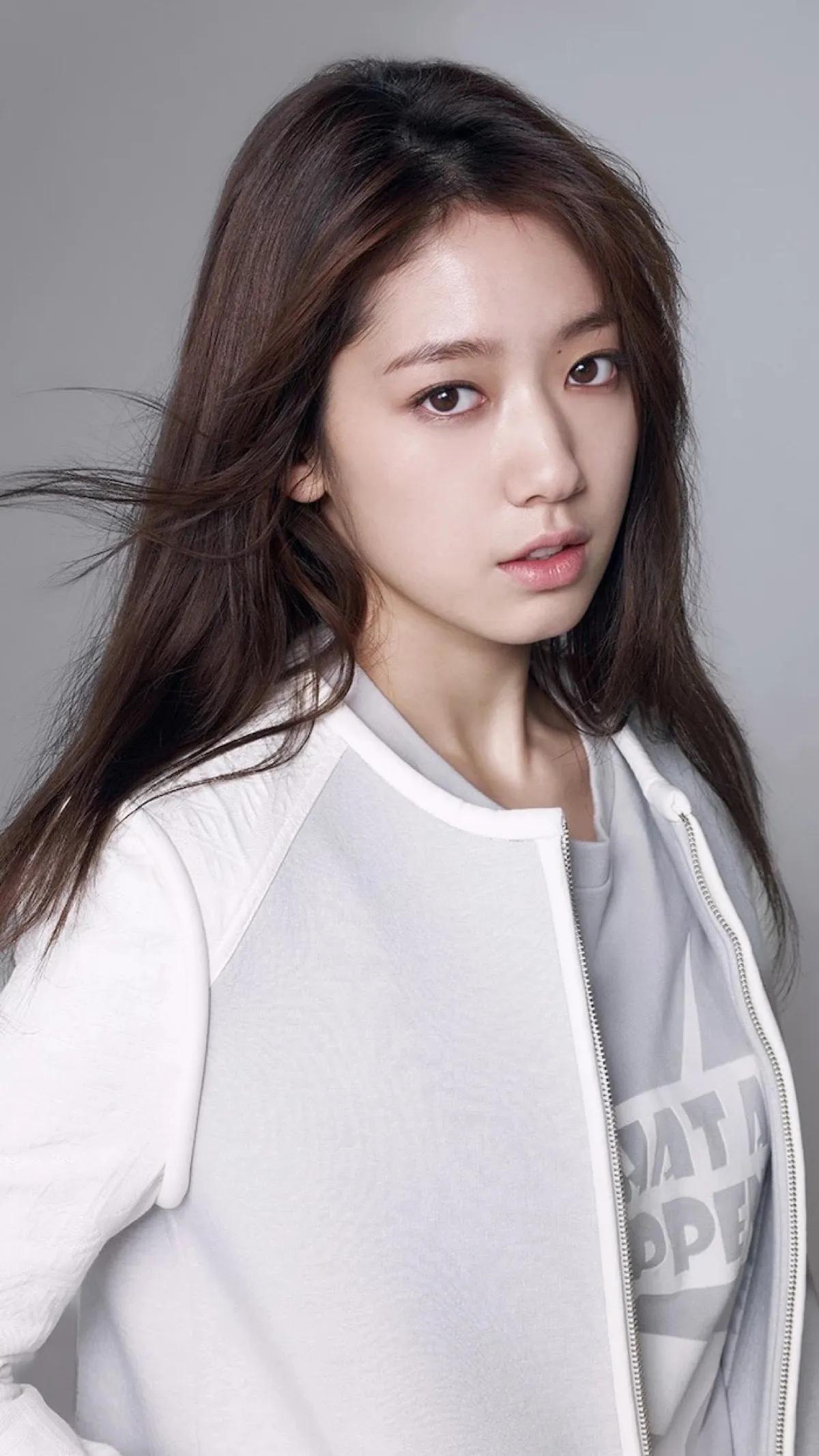 Park Shin Hye iNEWS