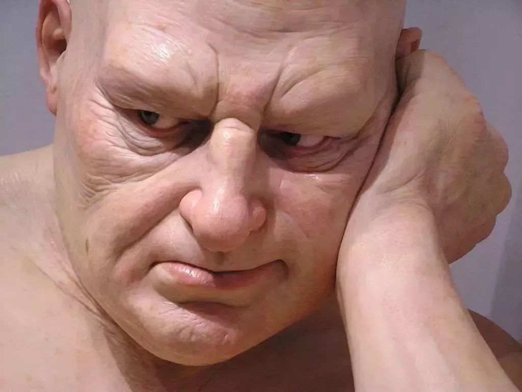 Mook Body Part Appreciation of realistic human body by surrealist sculptor Jean Mook ...