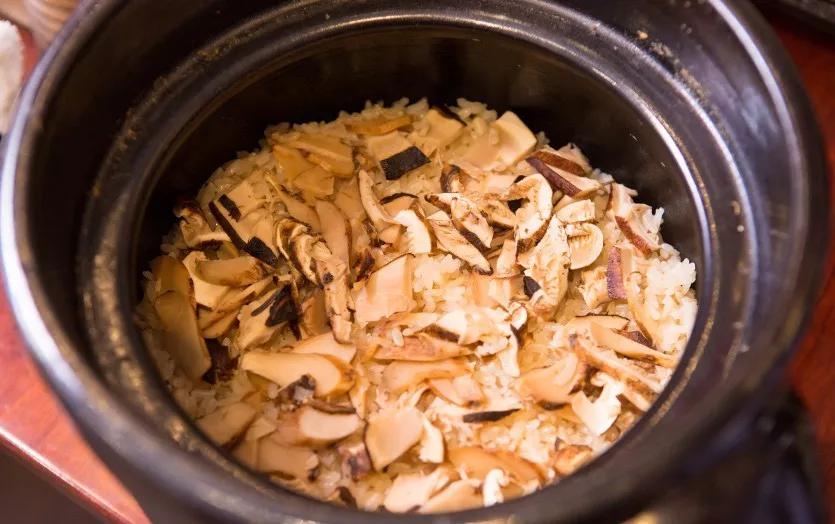 Which is better, Chinese matsutake or Japanese matsutake? iNEWS