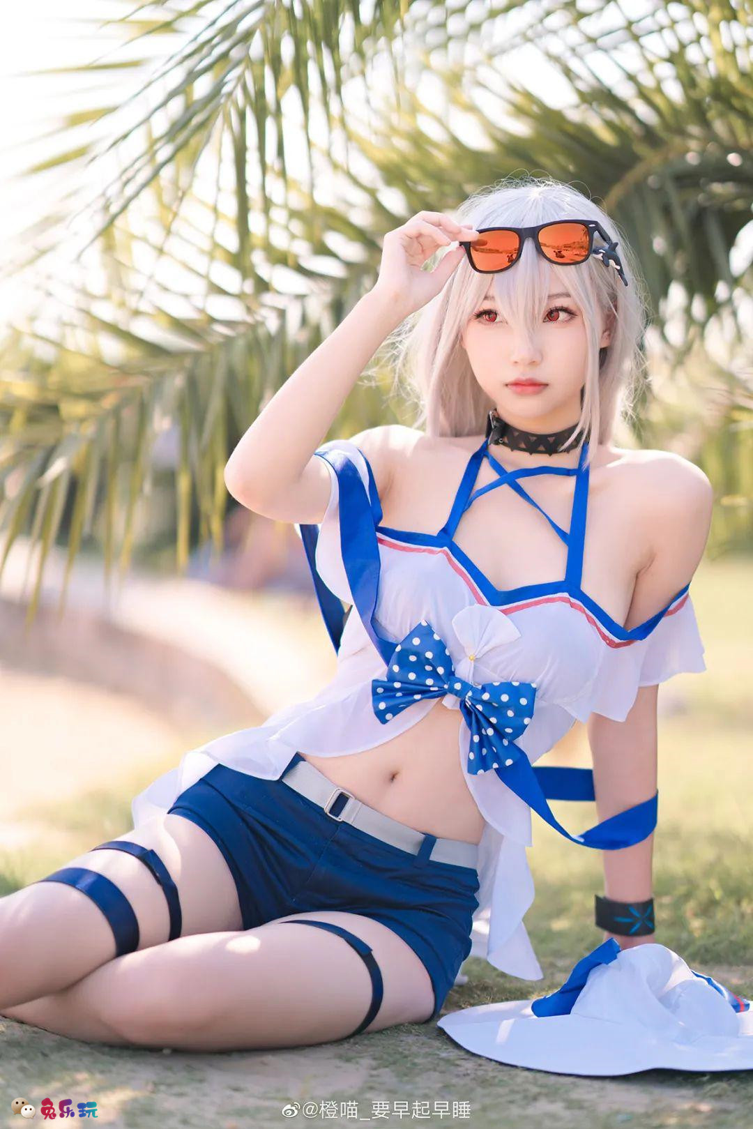 橙喵_要早起早睡丨《明日方舟》斯卡蒂