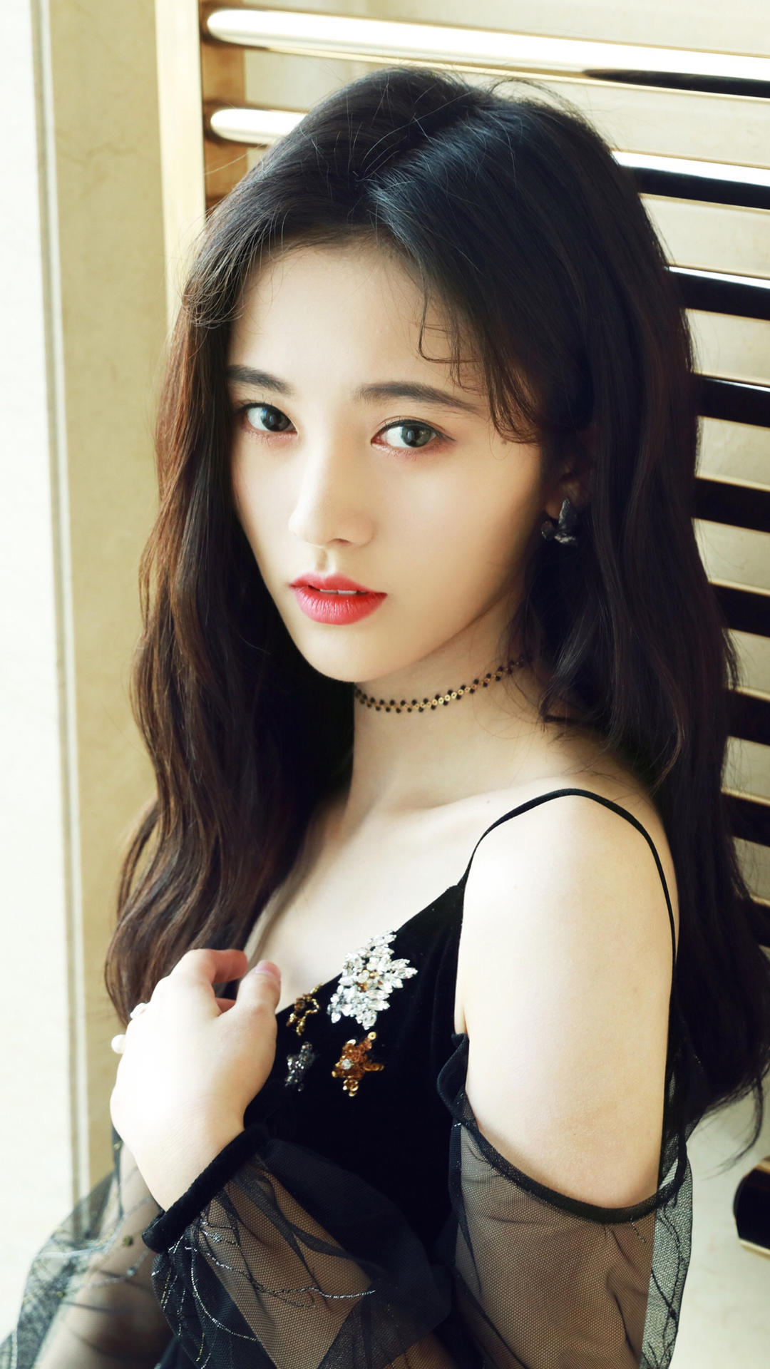 Ju Jingyi exquisite pictures - iNEWS