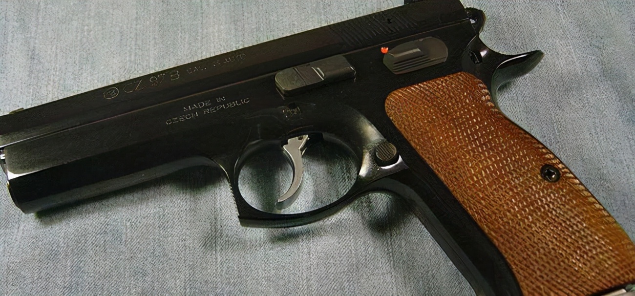 The largest caliber pistols in the world iNEWS