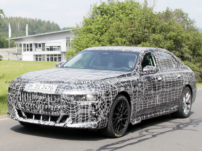The new-generation BMW 7-series with the 