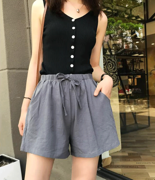 This is the pants you should wear in summer!Breathable cotton and linen shorts to close the