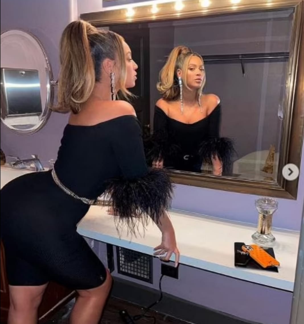 Beyoncé shapes sheer tops and flared leather pants in a snapshot of a ...