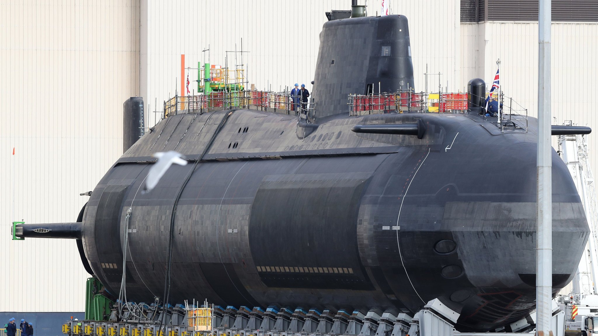 The latest British nuclear submarine with a cost of 2.5 billion US dollars was launched, with