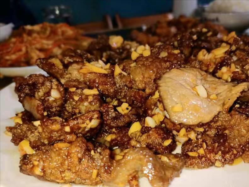 A 30yearold halal dog food restaurant in Tianjin. Several signature