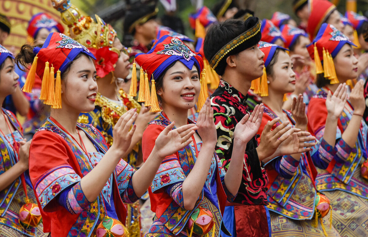 How much do the 56 ethnic groups in China know?Take you closer to the ...