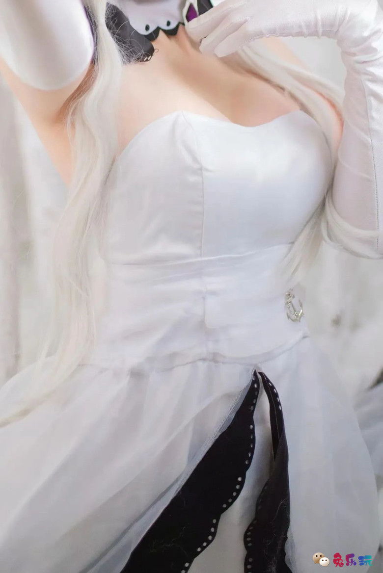 阿衫丨《明日方舟》斯卡蒂 泳装