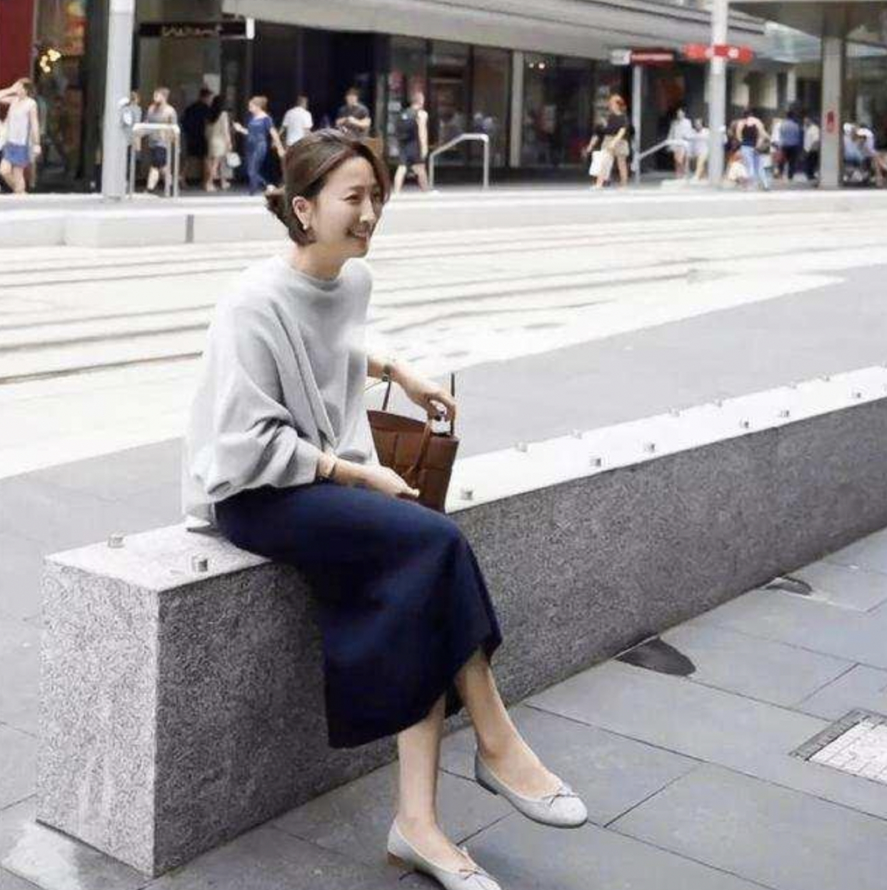Women don t dress up in the middle aged Learn to dress like this for a