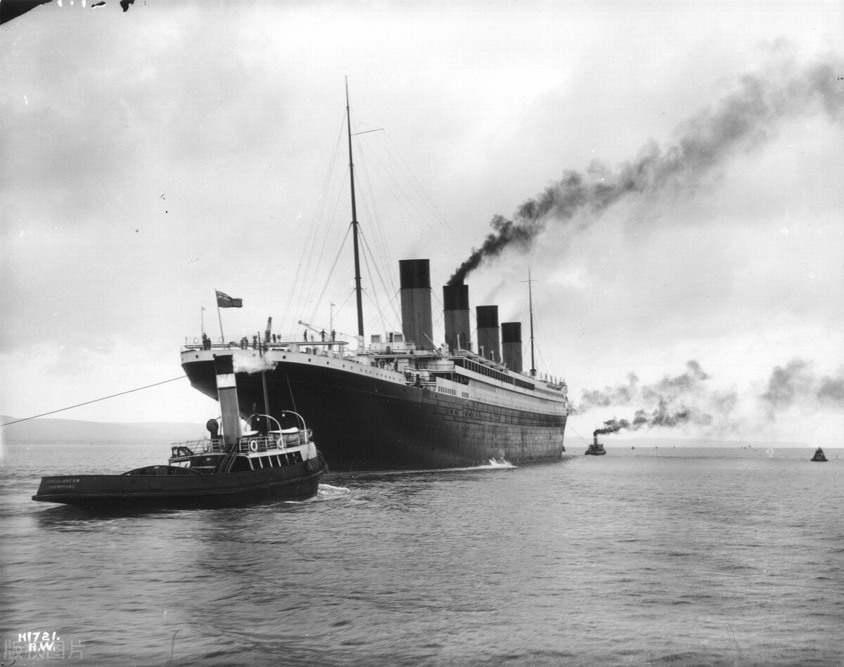 The wreck of the Titanic is gradually disappearing, severely damaged ...