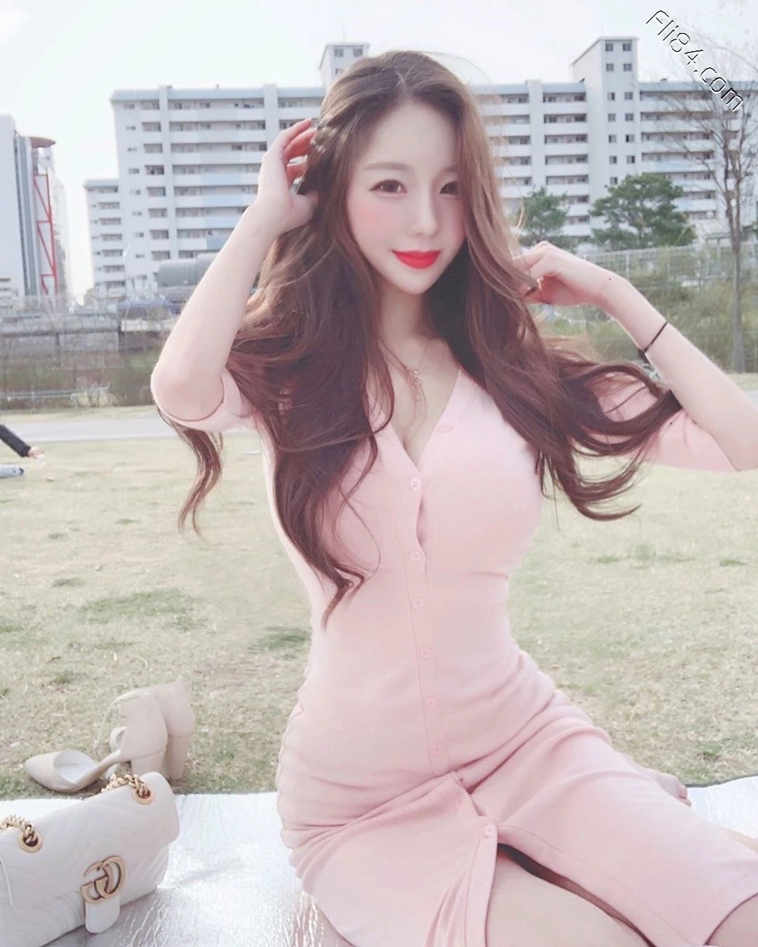 大胸妹子 - 真人版娜美@韩国泡菜姐姐berryooon事业线太强了 - 第3页 养眼图片 第7张