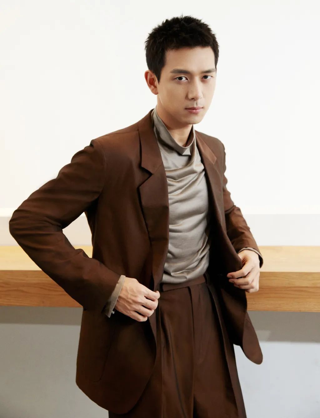 Li Xian became the spokesperson of Zegna, not only by popularity, but ...