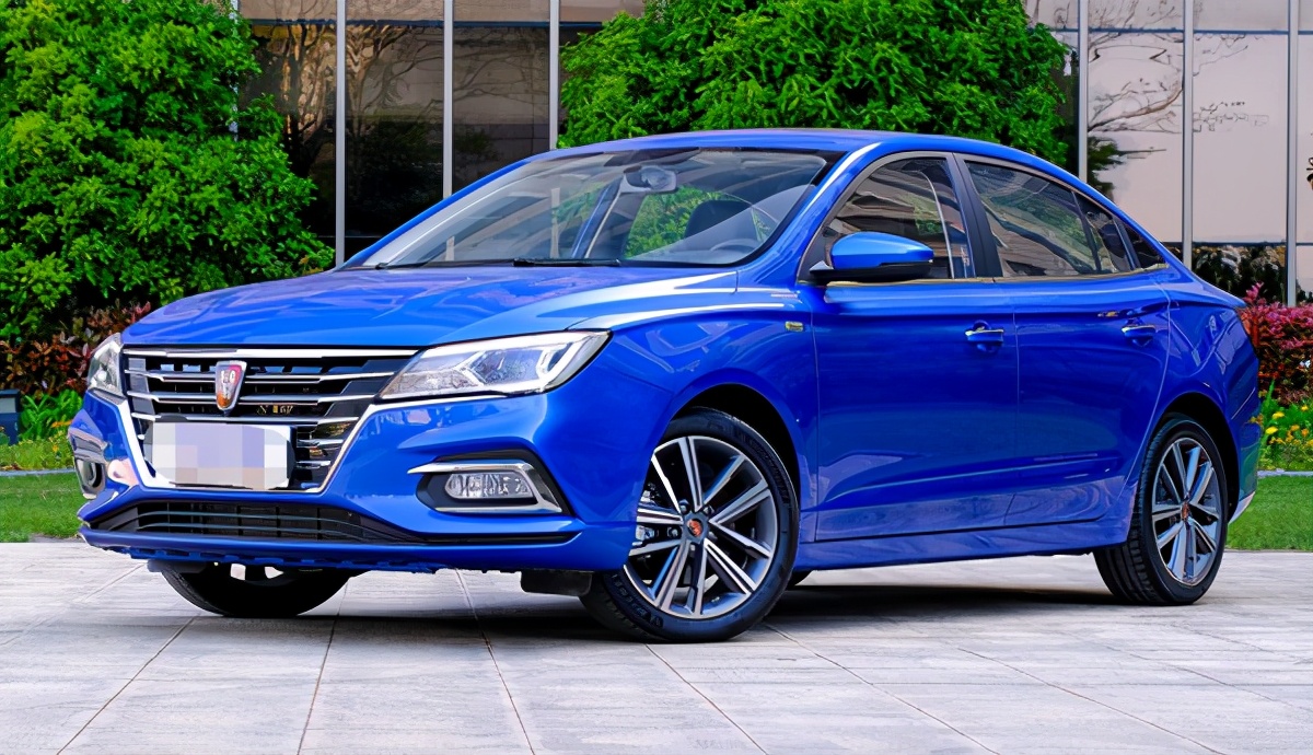 From the same platform, the Roewe i5 has a significant difference in ...