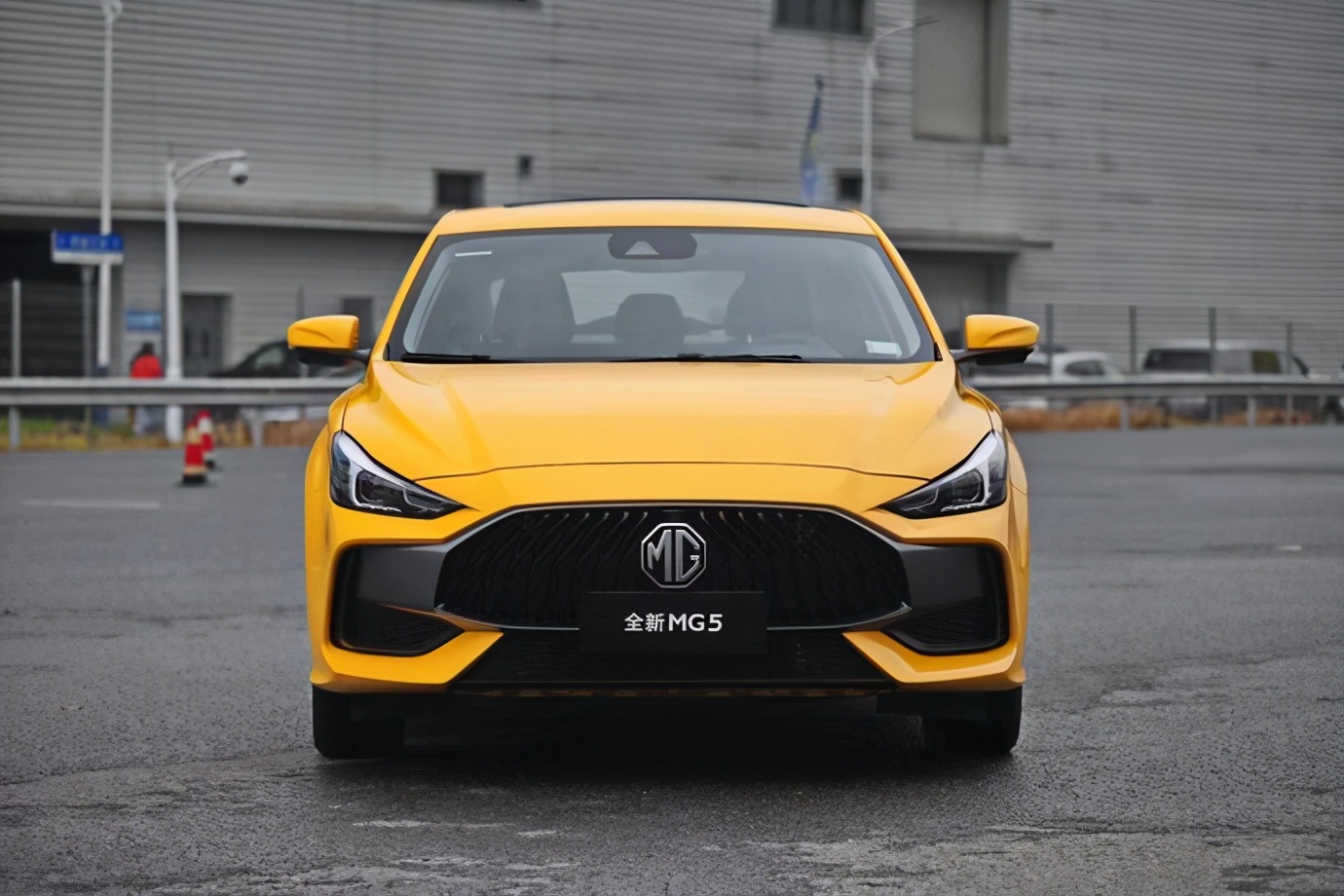 The best choice for sports cars under 100,000-the new MG5 - iNEWS