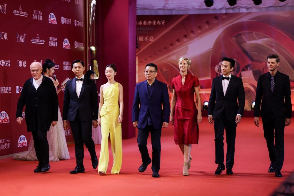 MOYNAT on X: Chinese actress Zhou Dongyu, winner of the Golden Horse  Awards, with her Gabrielle bag. #Moynat #MoynatGabrielle   / X
