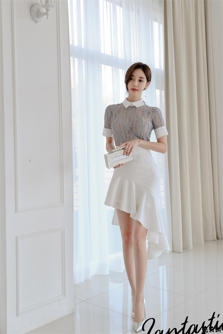 孙允珠：灰黛青丝苔纹翻领不规则长裙