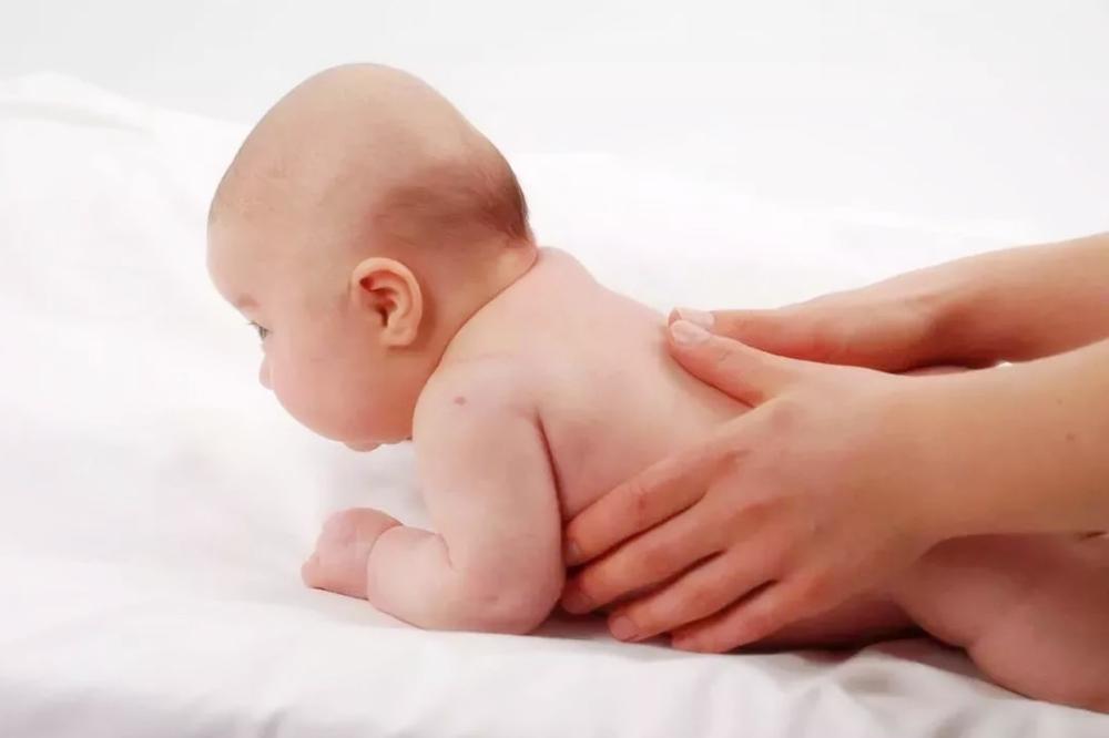 Children pay more attention to 