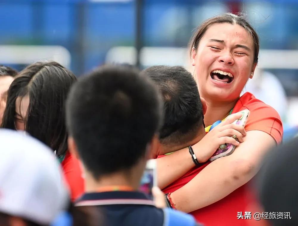 Wonderful moments of women's BMX freestyle competition iNEWS