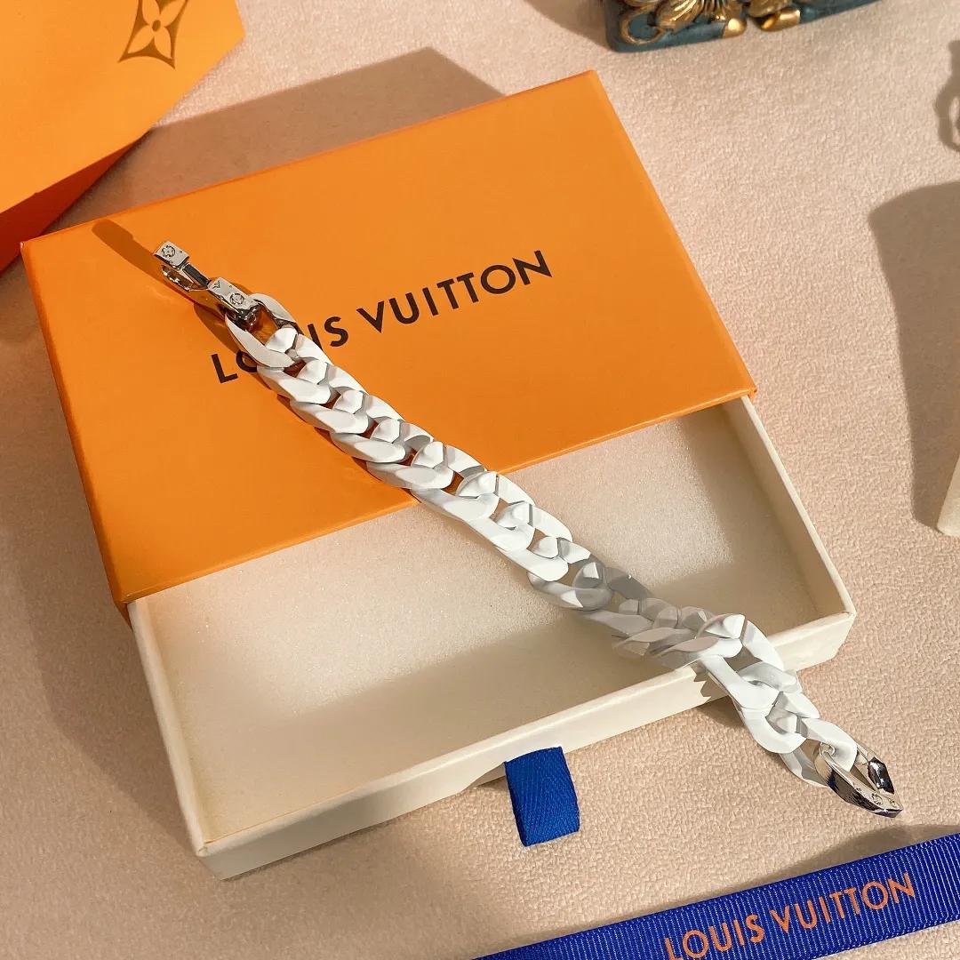 Louis Vuitton, blue sky and white clouds Cuban couple bracelet - iNEWS