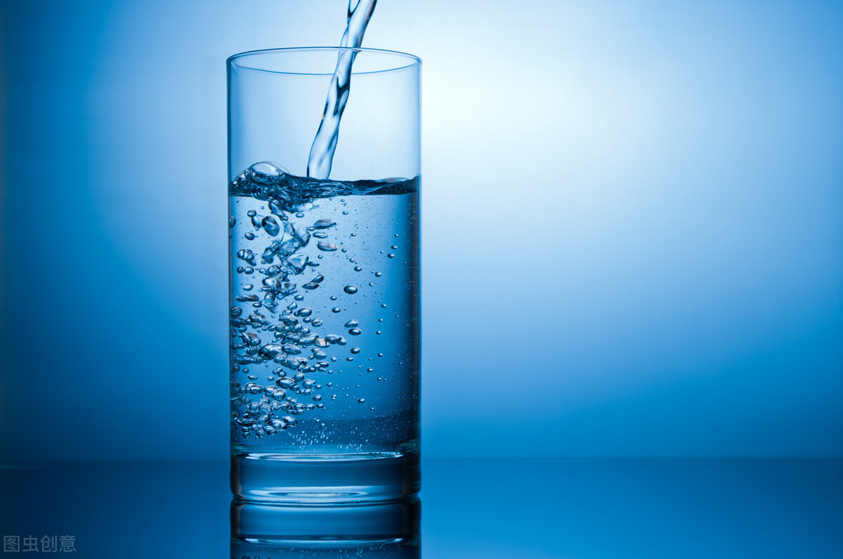 How to drink 8 glasses of water a day?(8 glasses of water correct ...