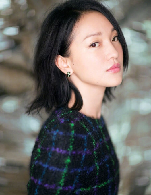 Zhou Xun weighs 82 kilograms and loses 30 kilograms quickly for filming