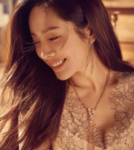 Korean actress Han Zhimin - iNEWS