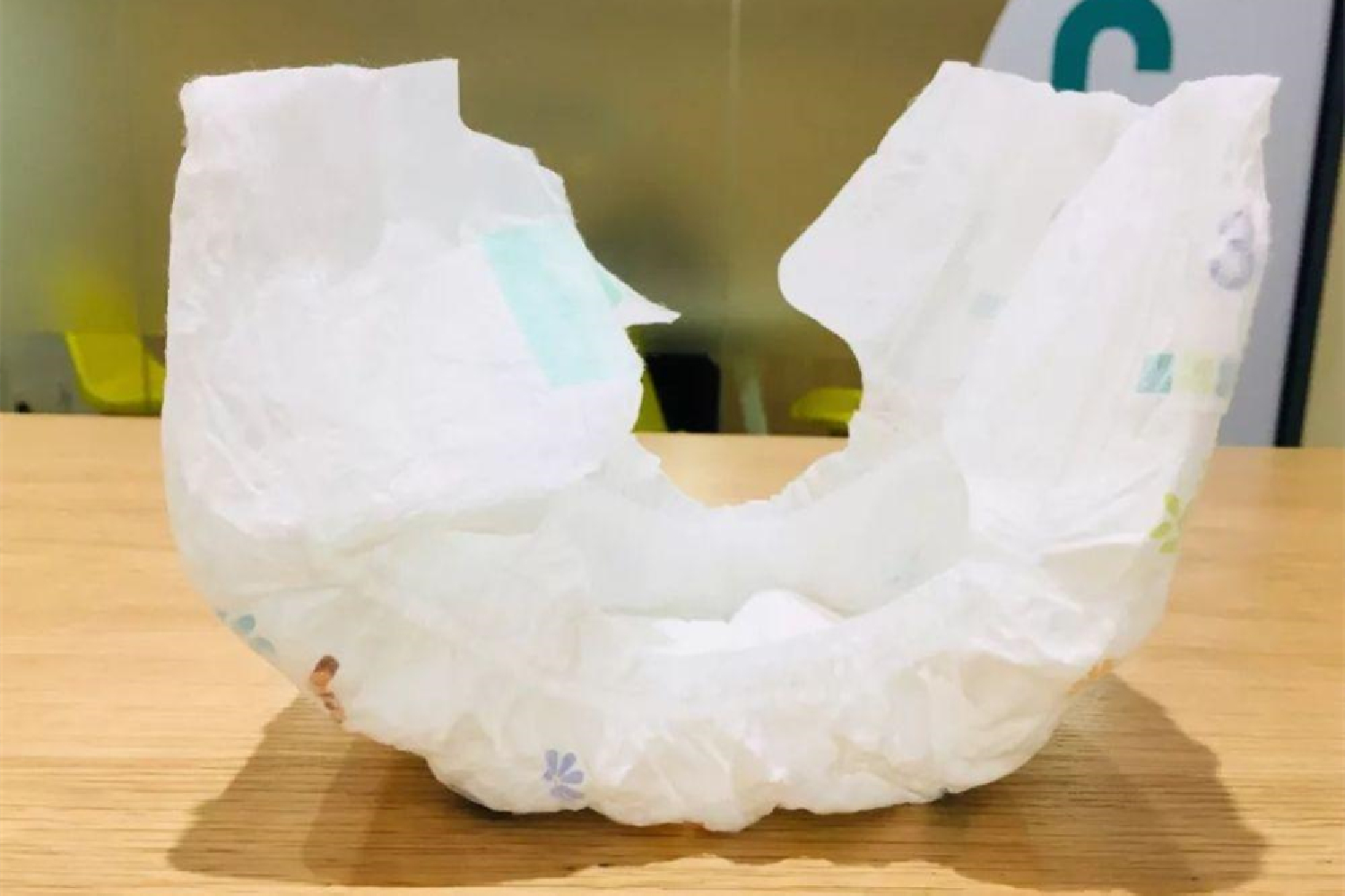 The baby's diapers were "exploded", and mother Bao angrily scolded in