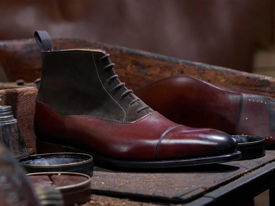 It's hard to hit shoes, which pair of Balmoral Boot is your taste 
