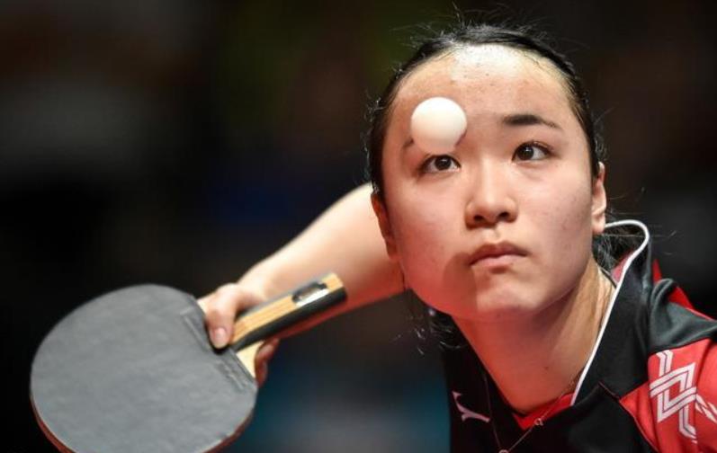 Slow motion Mima Ito serves, talks about how to serve table tennis, how