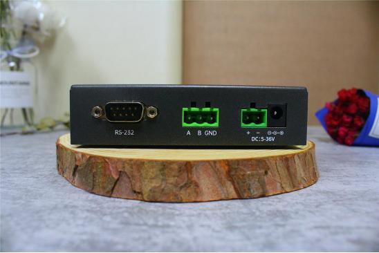 After using 5 industrial routers, Dandelion R300 is still the best one ...