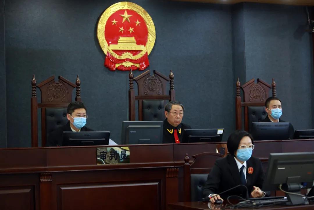 唐山中院公开开庭审理邢台市原副市长张西军受贿案