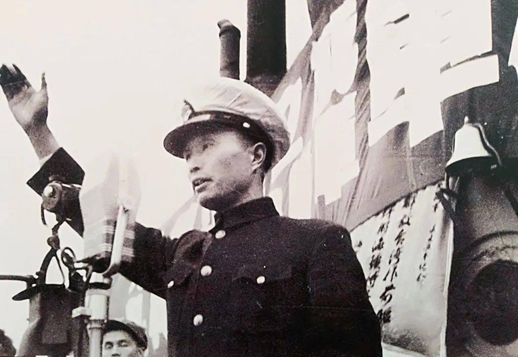 After Zhang Aiping attended the Zhongnanhai Conference in 1981, why did ...