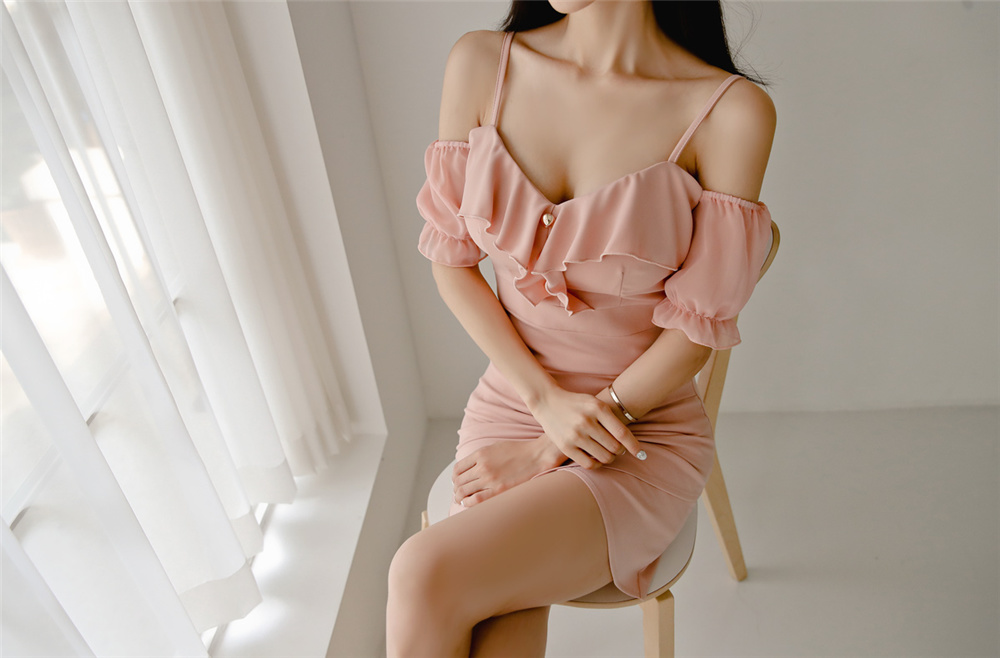 孙允珠丨秋槐野杏溪水卷波幽蝉包臀裙