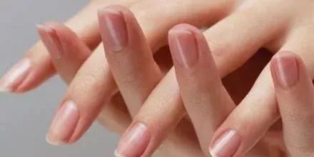 What is the crescent on the nail?Does the larger the crescent moon mean the  healthier the body? - iNEWS
