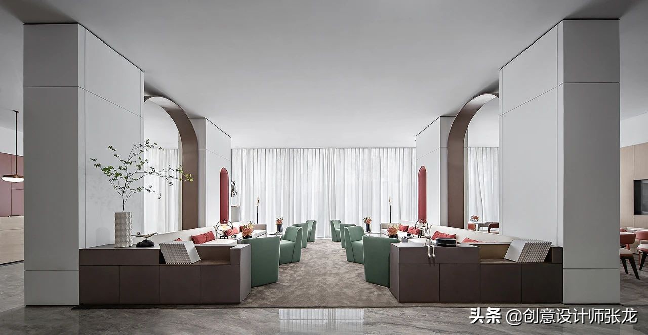 Trends and times collide, starting a dream journey online iNEWS