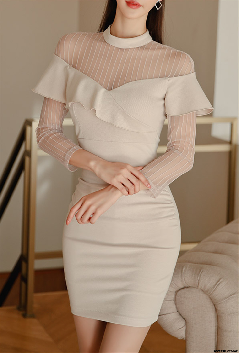 孙允珠丨姜糖奶油垂帘凯特皇妃透纱裙