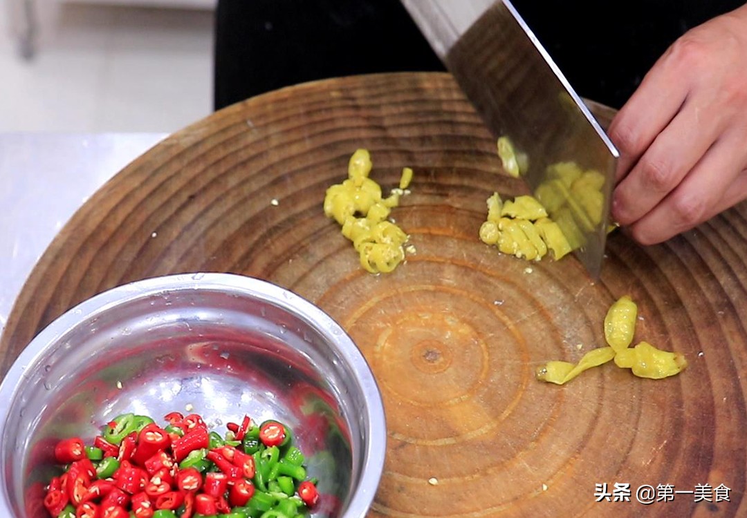 How to make hot and sour chicken gizzards to make them crispy and