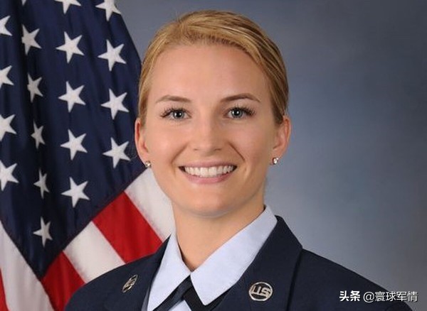 The American Civilian Plane Crashed And The Female Air Force Pilot Died On The Spot She Served 6113