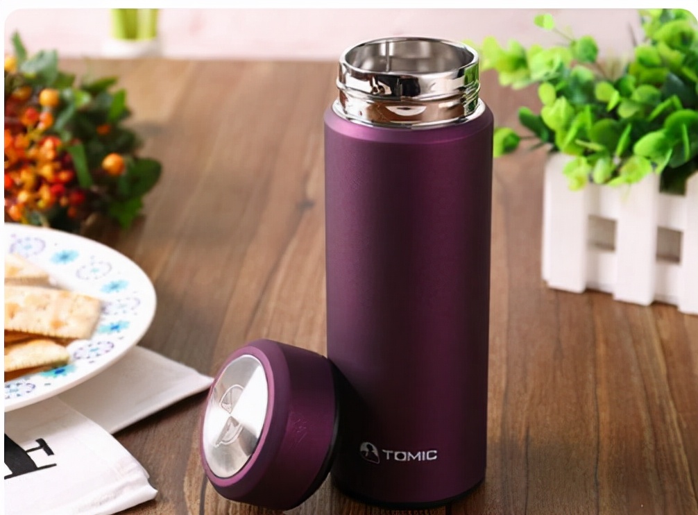 How to remove the strange smell of the vacuum flask, learn these points