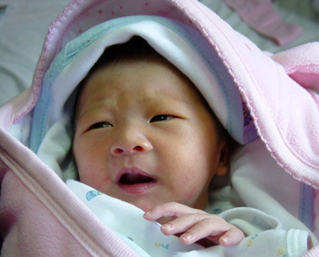 Why do babies always have a soft spot for their mothers? There is a lot