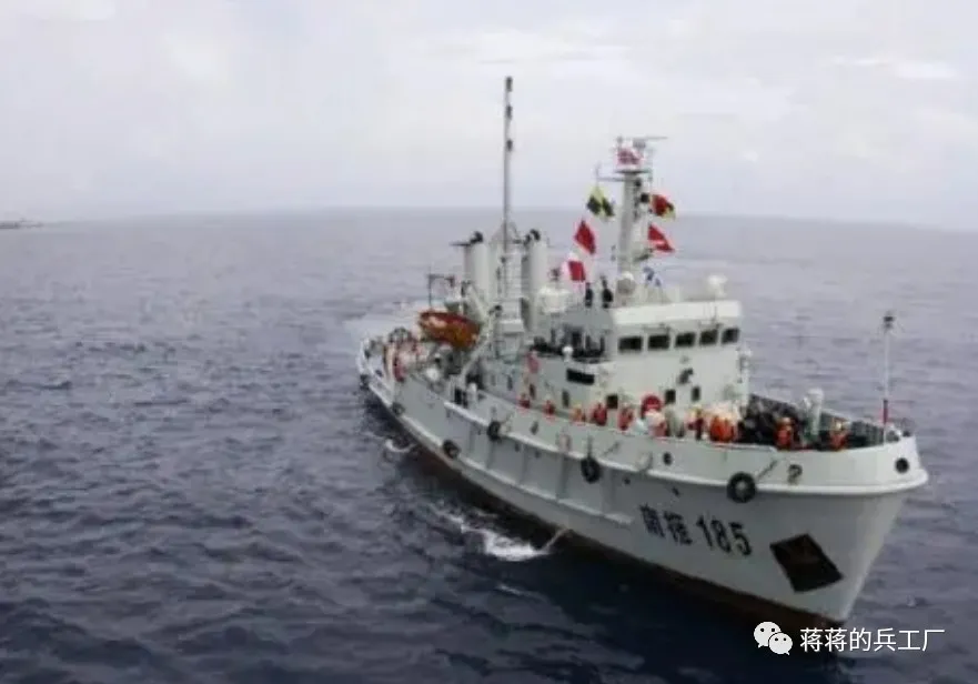 The Chinese Navy's submarine salvage vessel assists Indonesia in