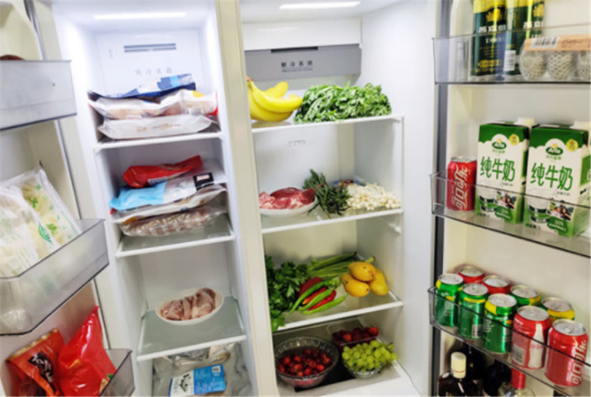 Obviously, it's cheaper to open sidebyside refrigerators. Why do most people buy expensive