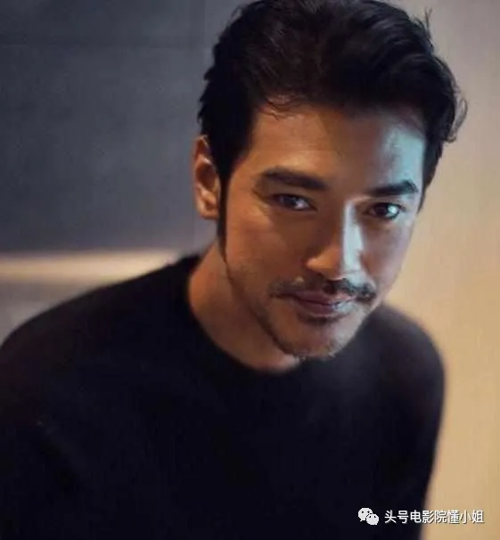 47-year-old Jincheng Wu rare appearance, 4 years no movie release ...