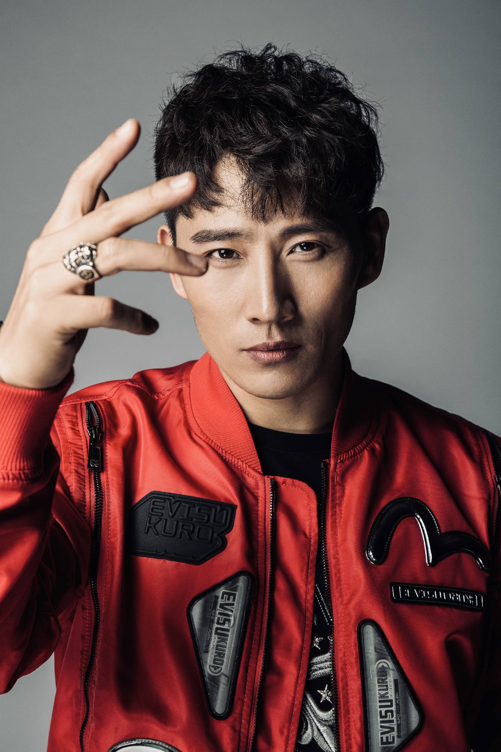 Leiyu's new song "Have a Good Time" Life is better than my own ...