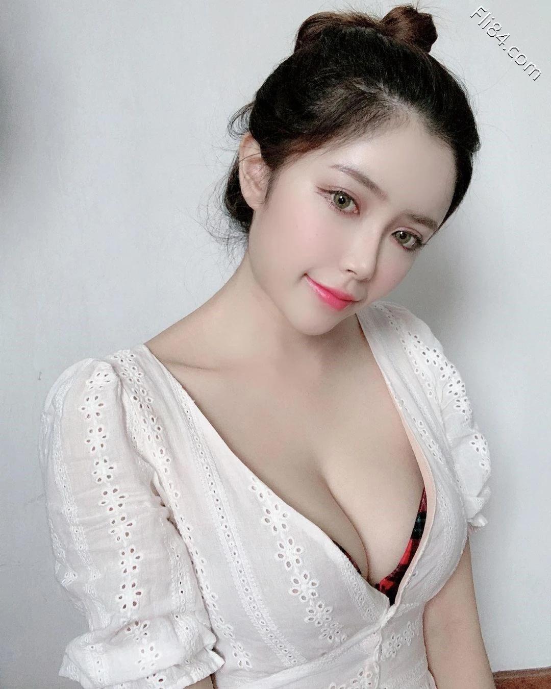 马来西亚的网红娜娜 Hannah 回头率100%的超胸妹子 - 全文 妹子图 热图72
