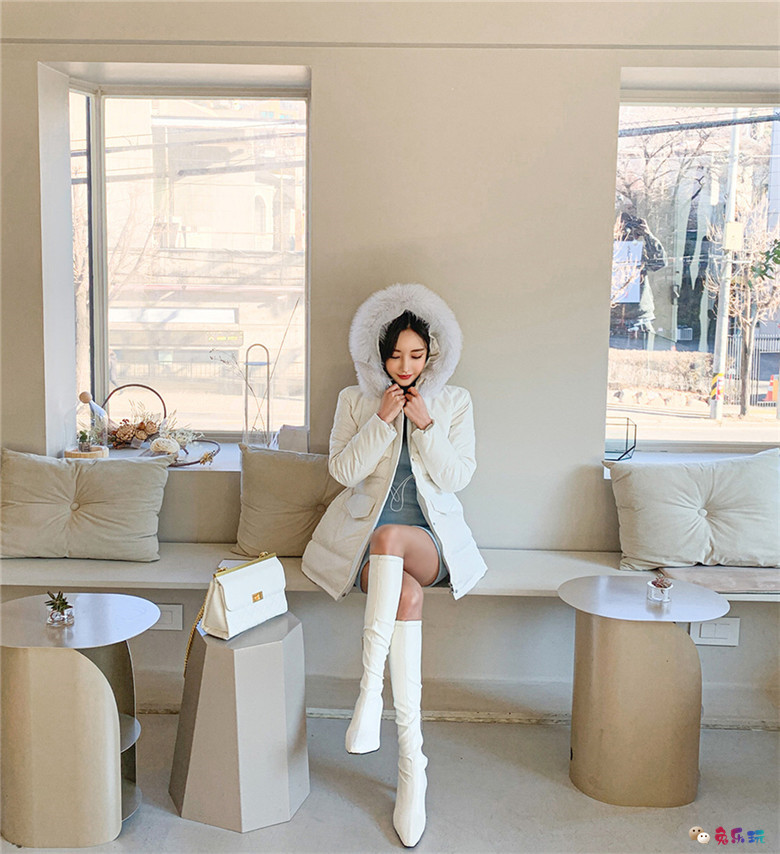 孙允珠丨巴黎油画田园湖泊文艺少女裙